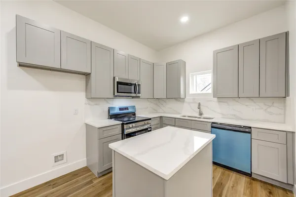 $2,450 | 9727 Stedman Street, Houston, TX 77029