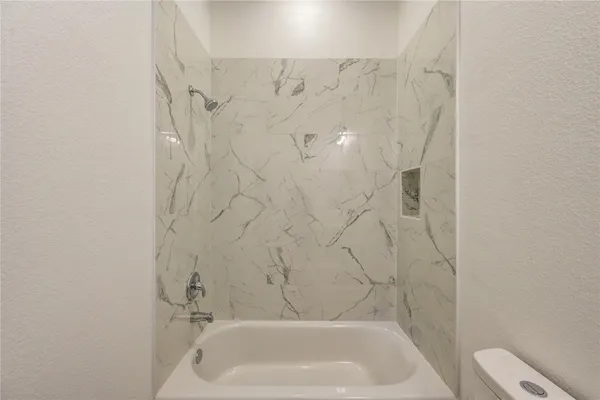 $2,450 | 9727 Stedman Street, Houston, TX 77029