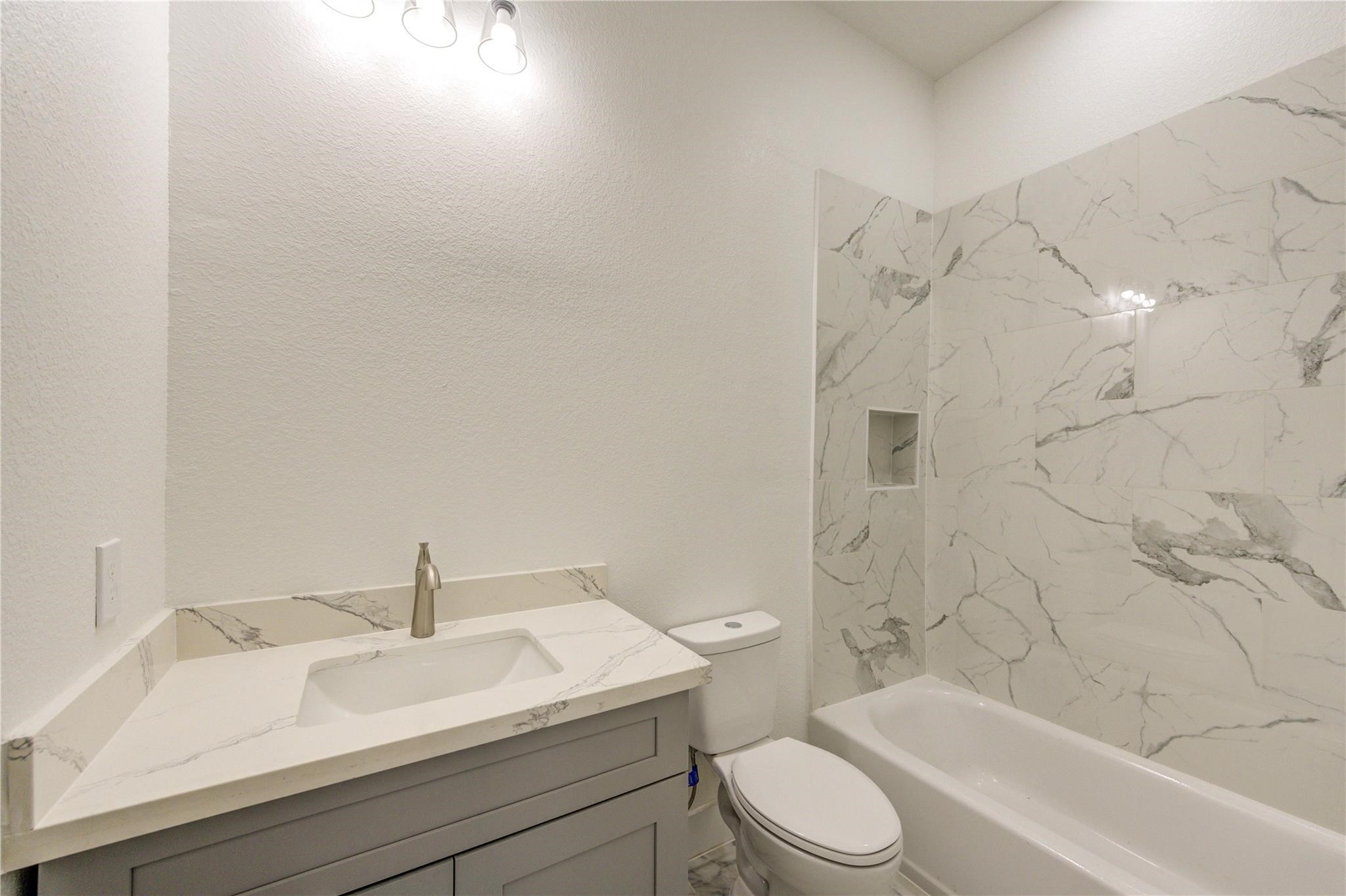 9727 Stedman Street Houston, TX 77029 - Photo 9 of 18