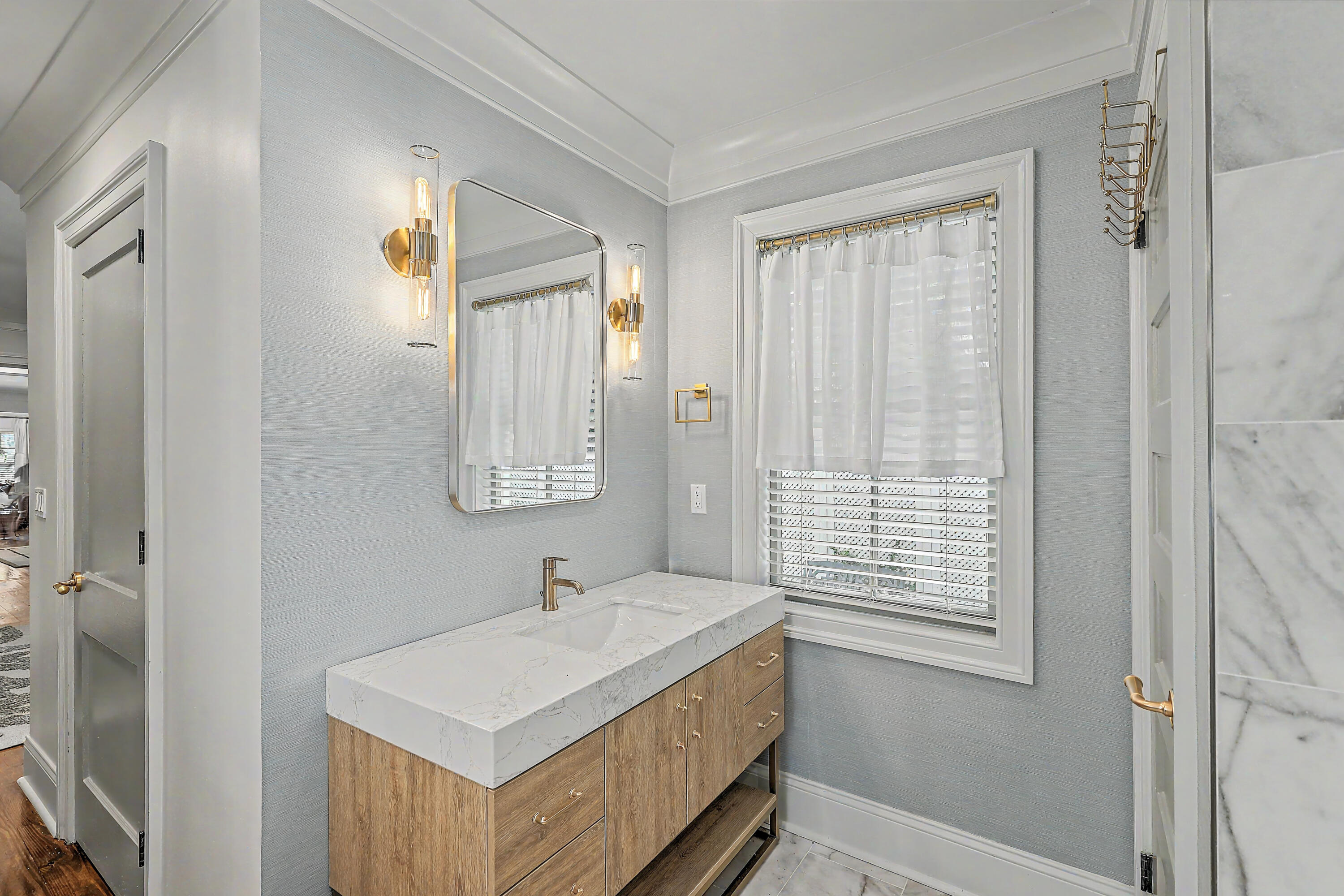 75 Smith Street, Unit B Charleston, SC 29401 - Photo 22 of 45 0W7A5759_60_61_62_63_64_65