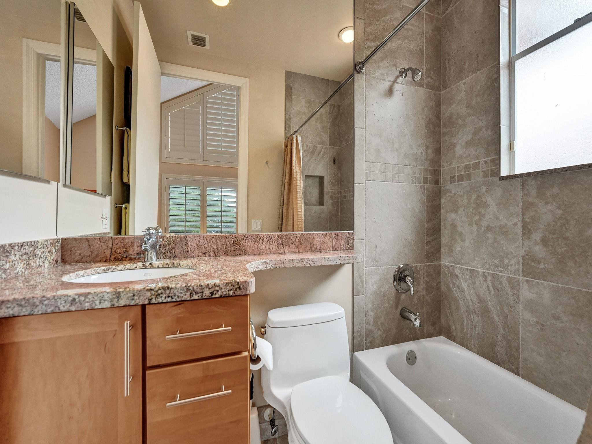 2578 Coco Plum Boulevard, Unit 203 Boca Raton, FL 33496 - Photo 17 of 82 Photo 17