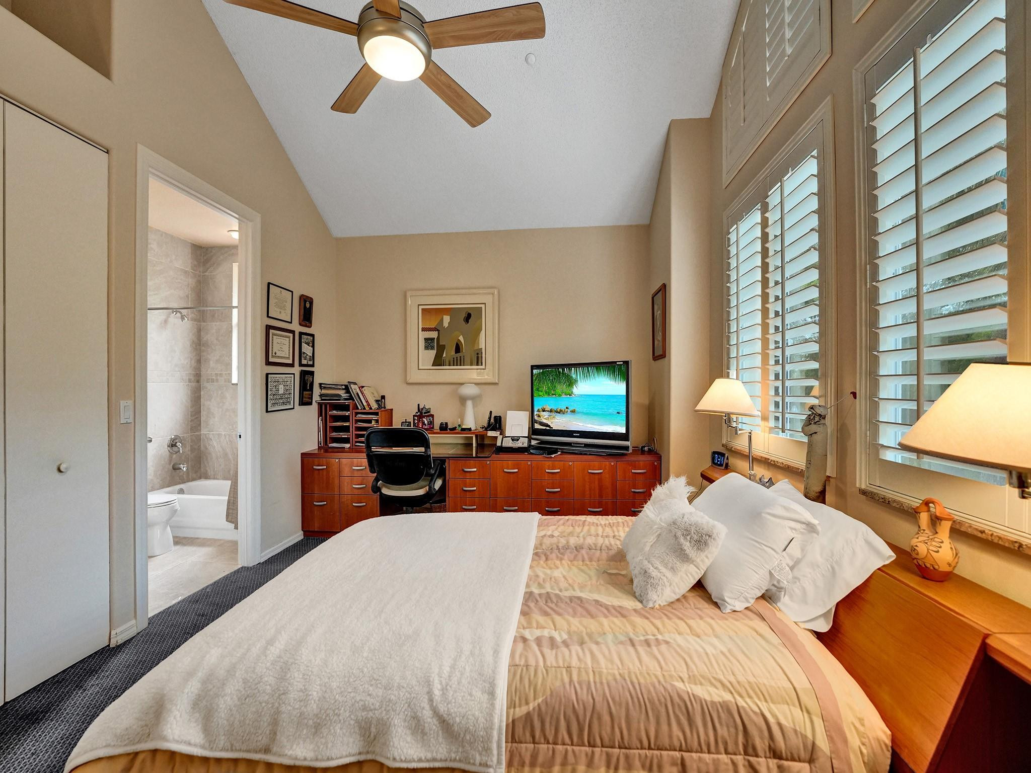 2578 Coco Plum Boulevard, Unit 203 Boca Raton, FL 33496 - Photo 33 of 82 Photo 33