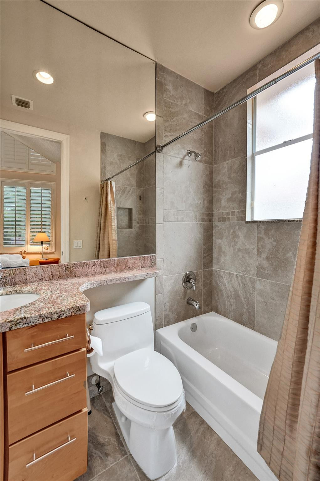 2578 Coco Plum Boulevard, Unit 203 Boca Raton, FL 33496 - Photo 36 of 82 Photo 36