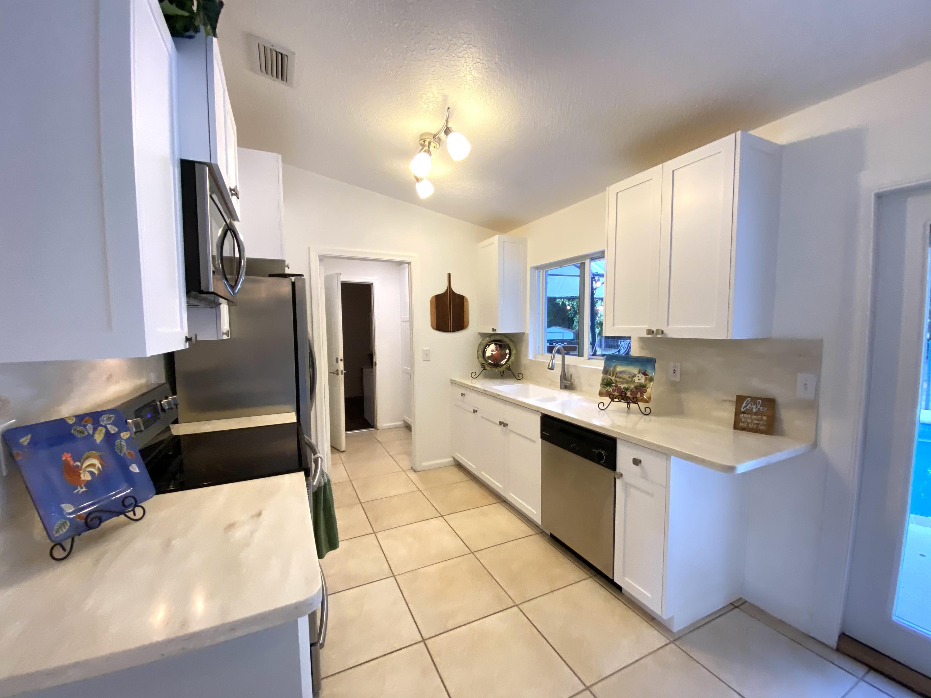 14705 76th Road North Loxahatchee, FL 33470 - Photo 22 of 99 82097EA7-EFF6-49E4-9AC2-730C6D1A7DCE