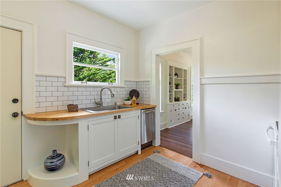 3409 Cheasty Boulevard South Seattle, WA 98144 - Photo 16 of 39