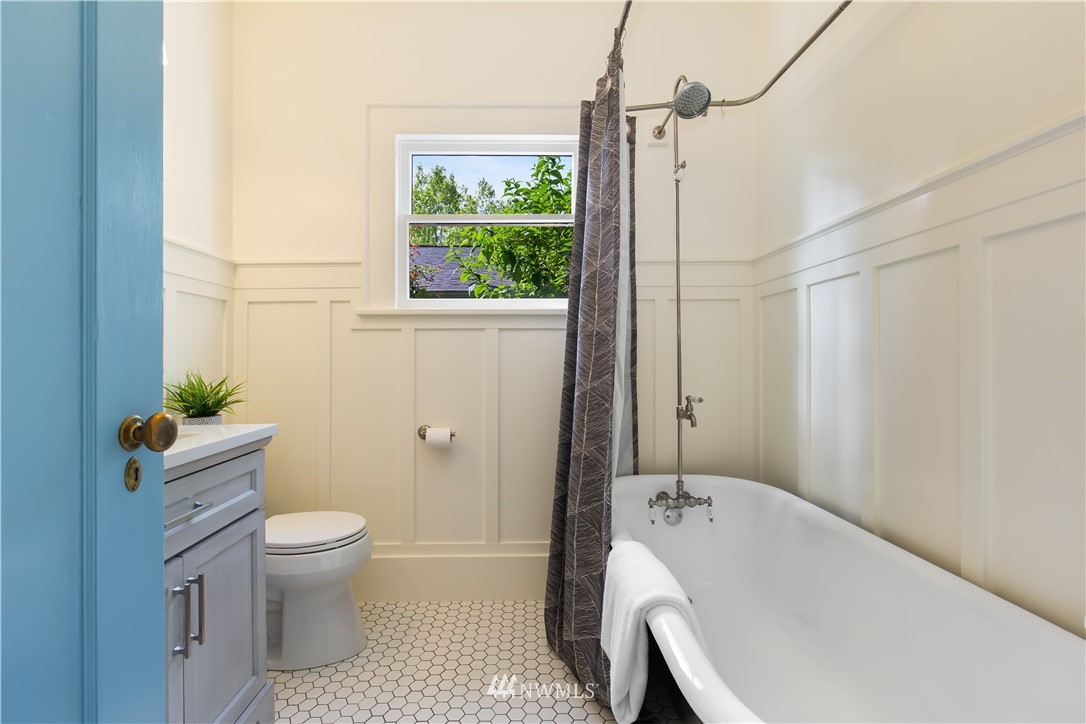 3409 Cheasty Boulevard South Seattle, WA 98144 - Photo 27 of 39