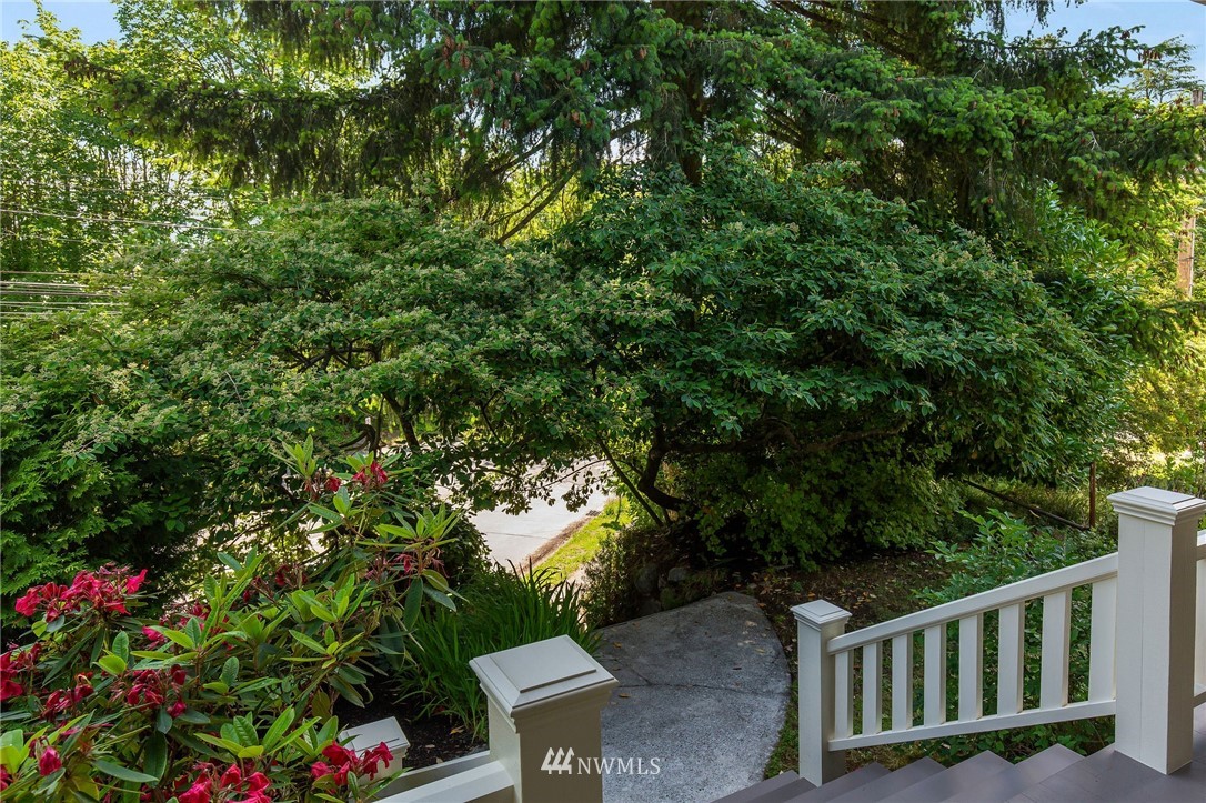 3409 Cheasty Boulevard South Seattle, WA 98144 - Photo 6 of 39