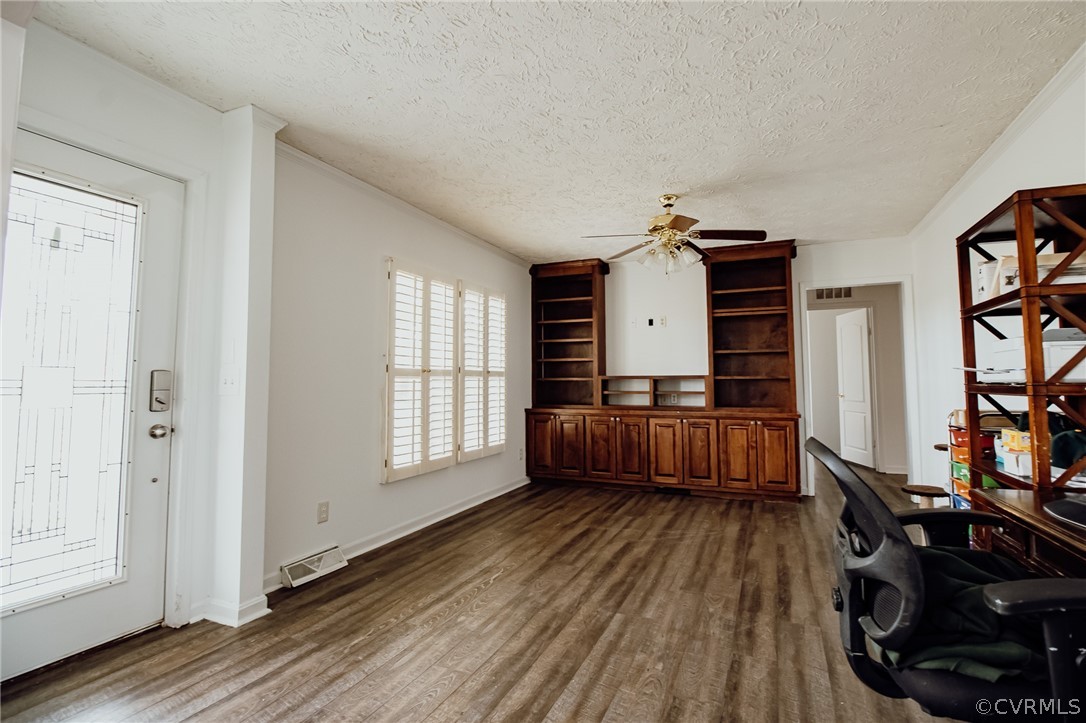6501 West Quaker Road Disputanta, VA 23842 - Photo 7 of 38 Gallery Image 7