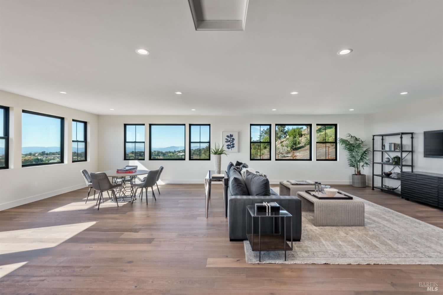 3823 Parker Hill Road Santa Rosa, CA 95404 - Photo 21 of 33