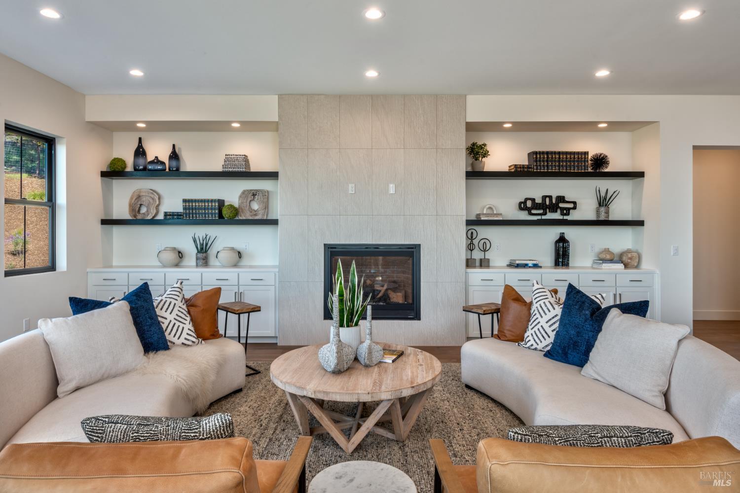 3823 Parker Hill Road Santa Rosa, CA 95404 - Photo 4 of 33