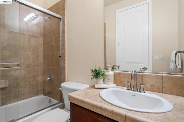 $925,000 | 3703 Whitworth Drive, Dublin, CA 94568