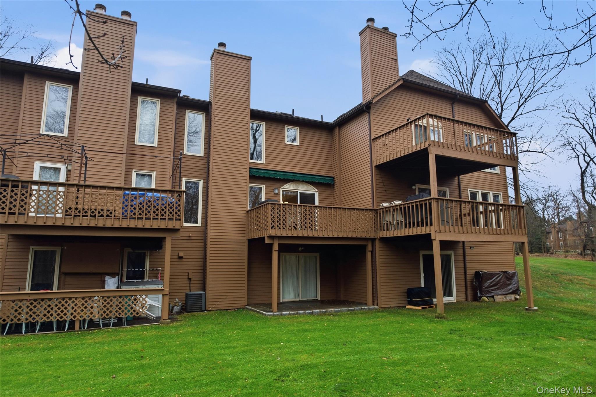 172 Ridgeview Lane Yorktown Heights, NY 10598 - Photo 28 of 32