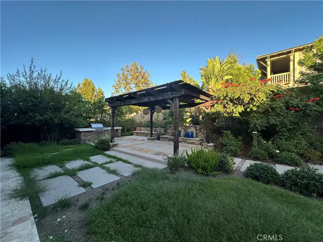 $7,600 | 102 Boda, Irvine, CA 92618