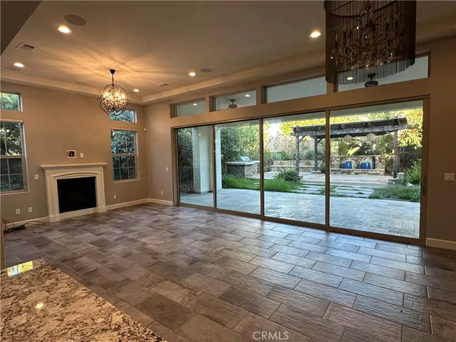 $7,600 | 102 Boda, Irvine, CA 92618