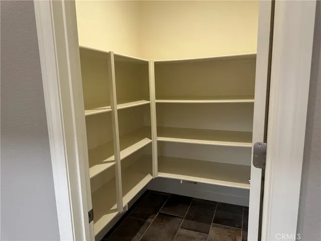 $7,600 | 102 Boda, Irvine, CA 92618