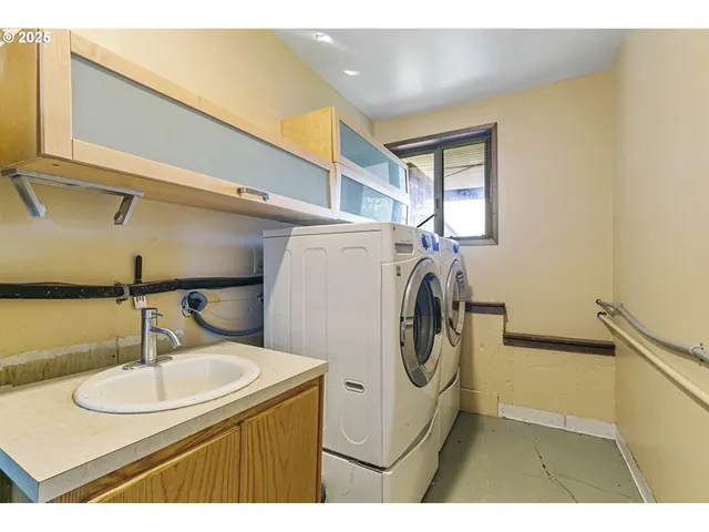 $449,900 | 2188 Southwest Binford Lake Parkway, Gresham, OR 97080