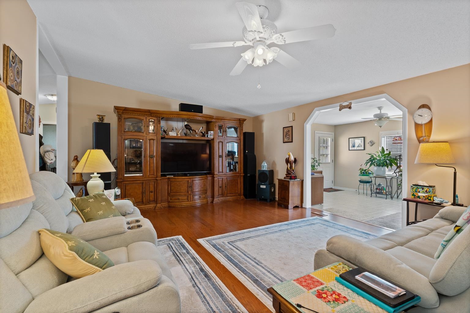 10647 Rte Road Lillian, AL 36549 - Photo 22 of 62 Living Room