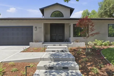 $2,880,000 | 2559 Fairglen Drive, San Jose, CA 95125