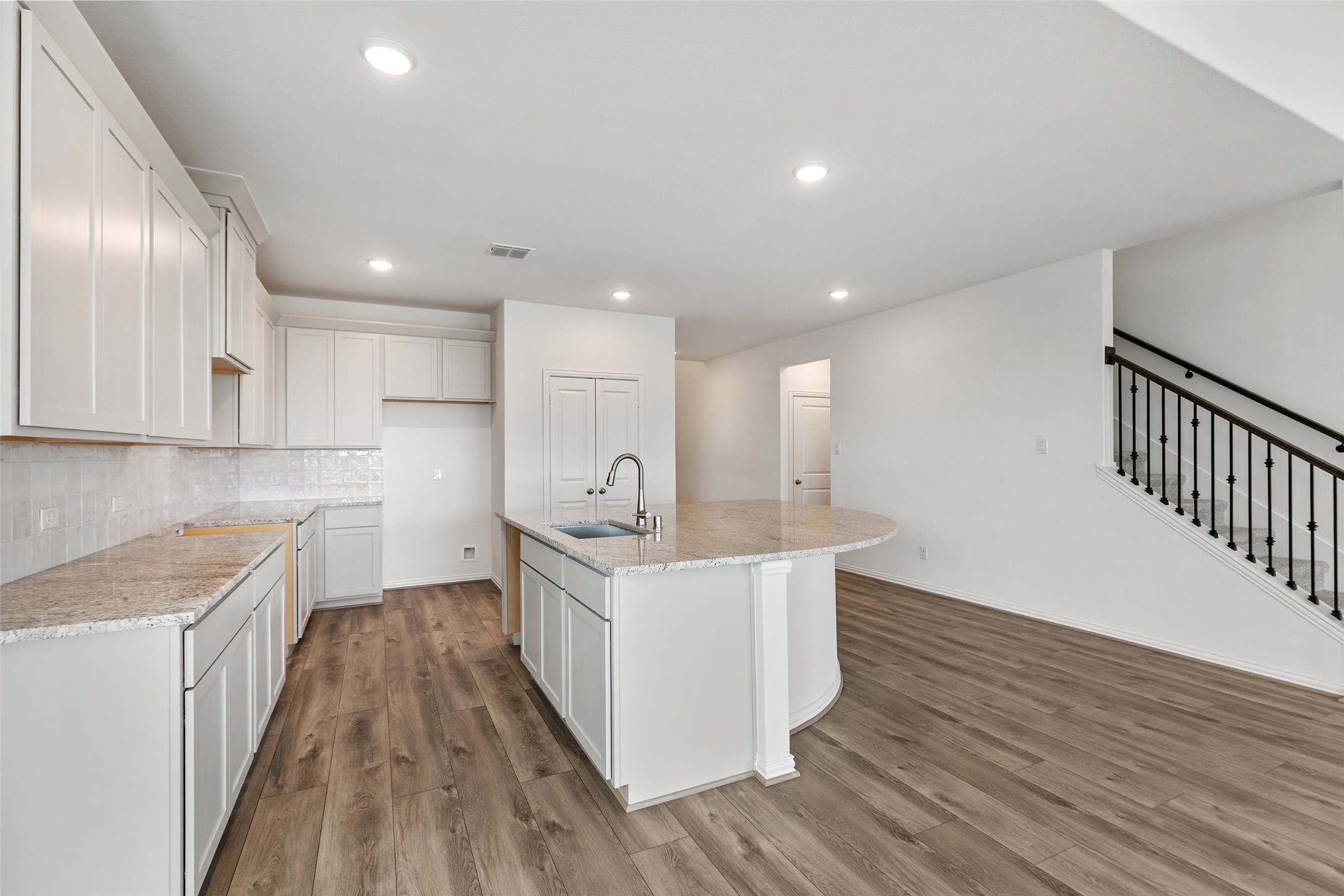 21119 Sunlight Grv Drive Rosharon, TX 77583 - Photo 13 of 33