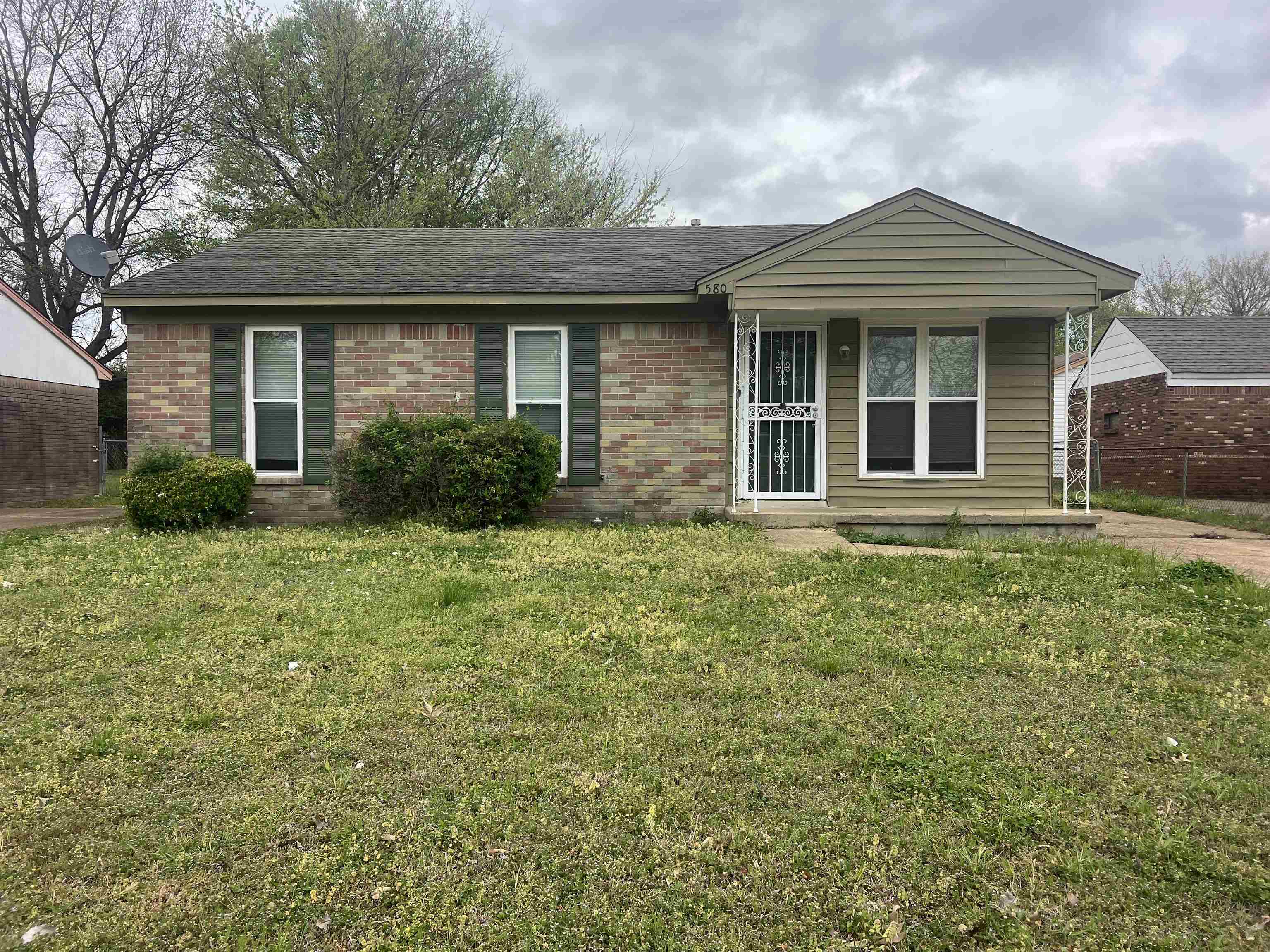 580 Blackhawk Road Memphis, TN 38109 - Photo 1 of 10