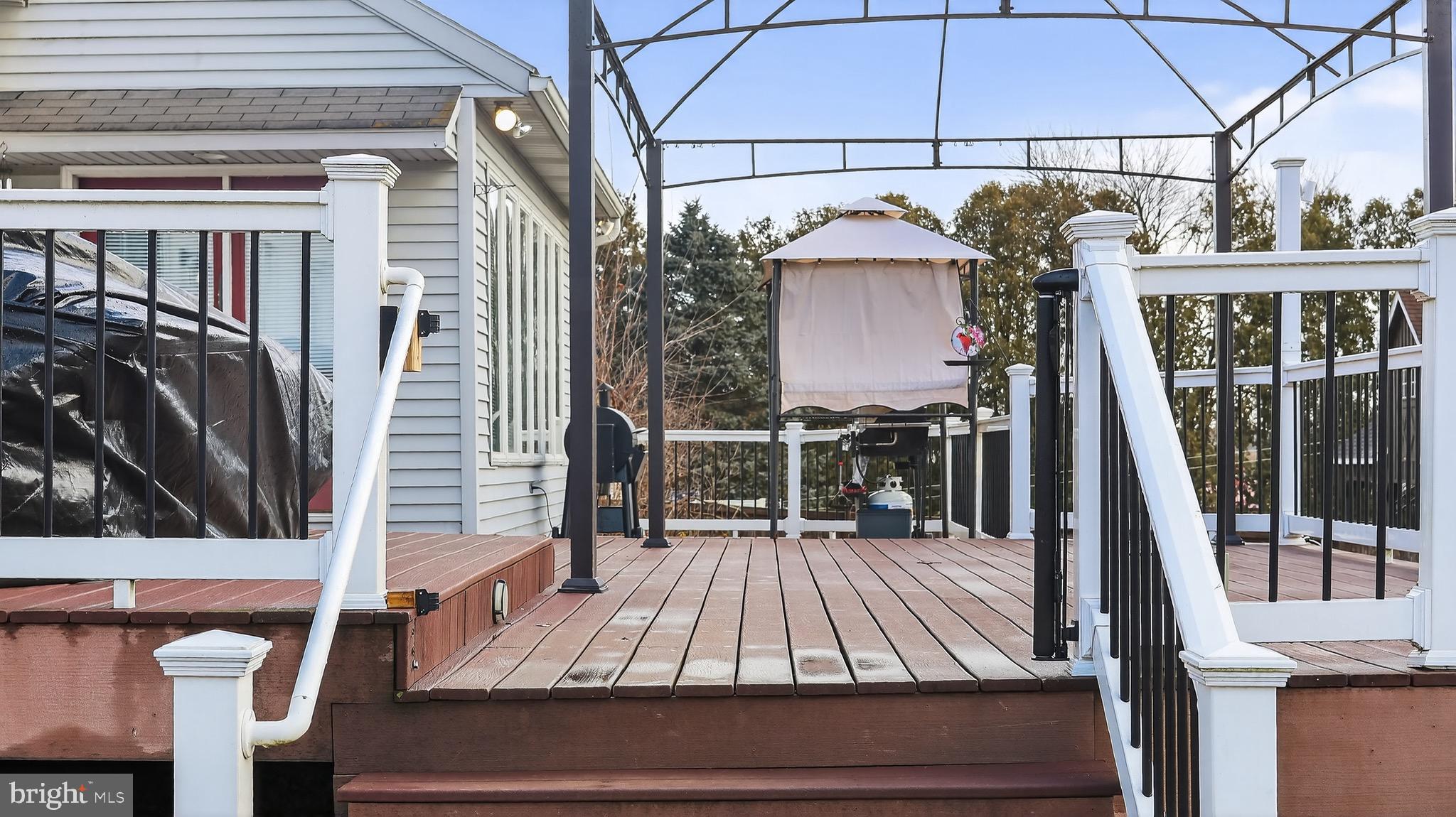 2538 Siegrist Road Ronks, PA 17572 - Photo 10 of 36