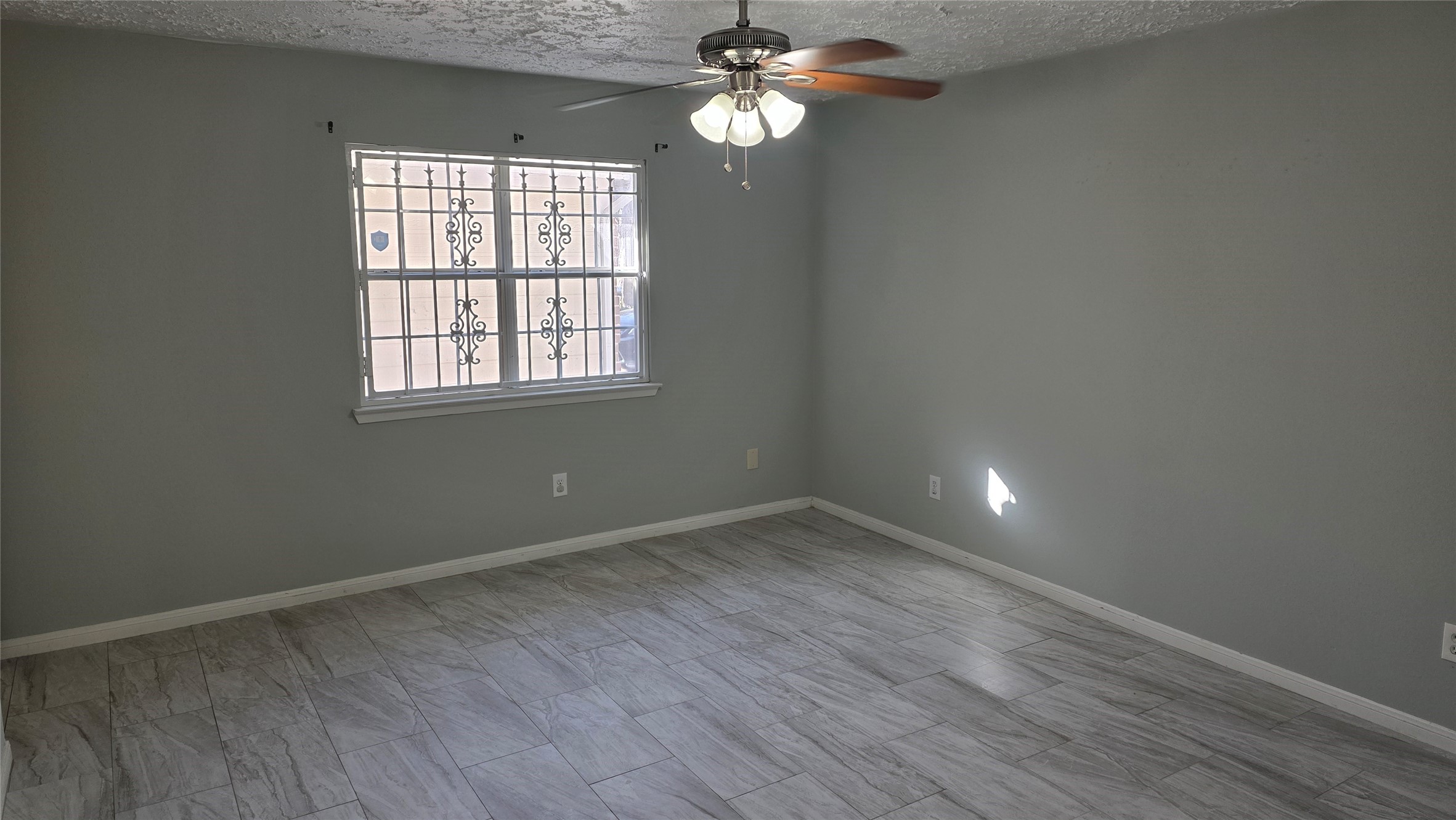 3607 Timber Rock Court Houston, TX 77082 - Photo 11 of 23