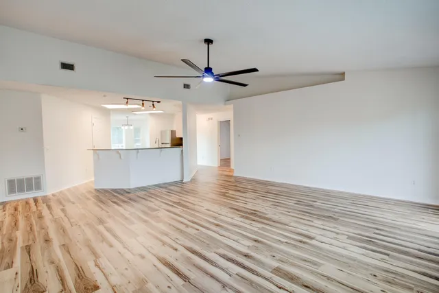 $420,000 | 2989 Via Conquistadores, Navarre, FL 32566