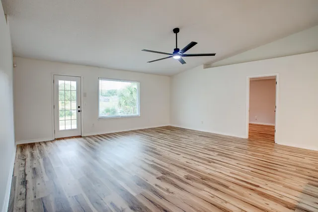 $420,000 | 2989 Via Conquistadores, Navarre, FL 32566