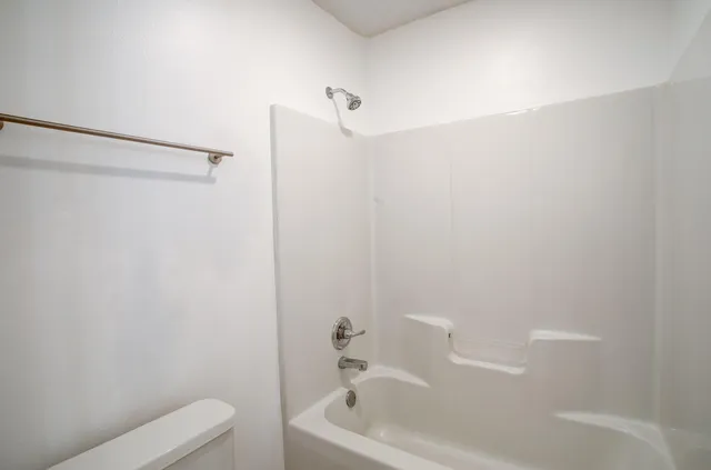 $420,000 | 2989 Via Conquistadores, Navarre, FL 32566