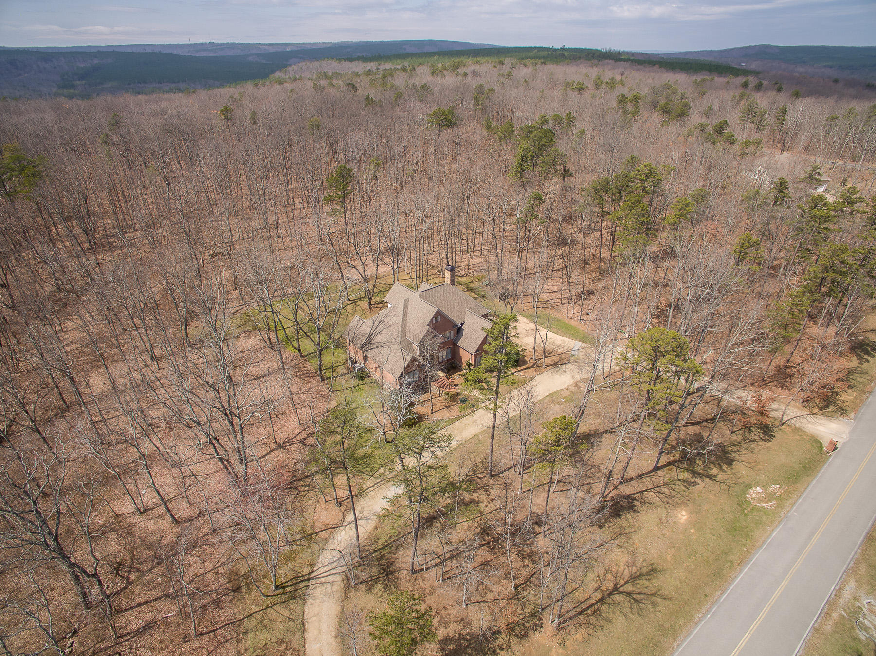 70 Horseshoe Road Signal Mountain, TN 37377 - Photo 3 of 52 Aerial View