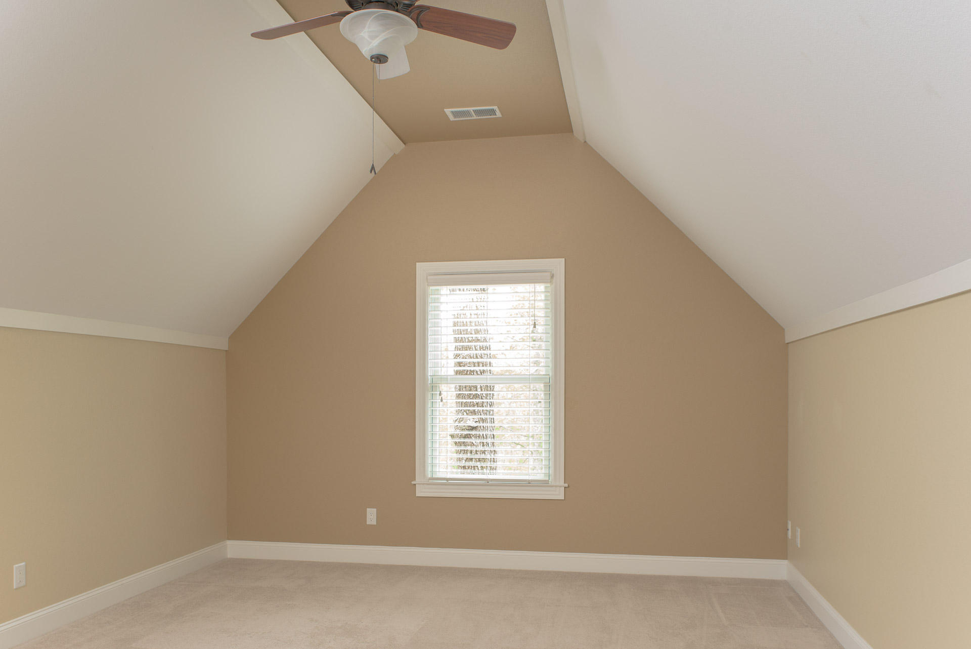 70 Horseshoe Road Signal Mountain, TN 37377 - Photo 32 of 52 Bonus Room