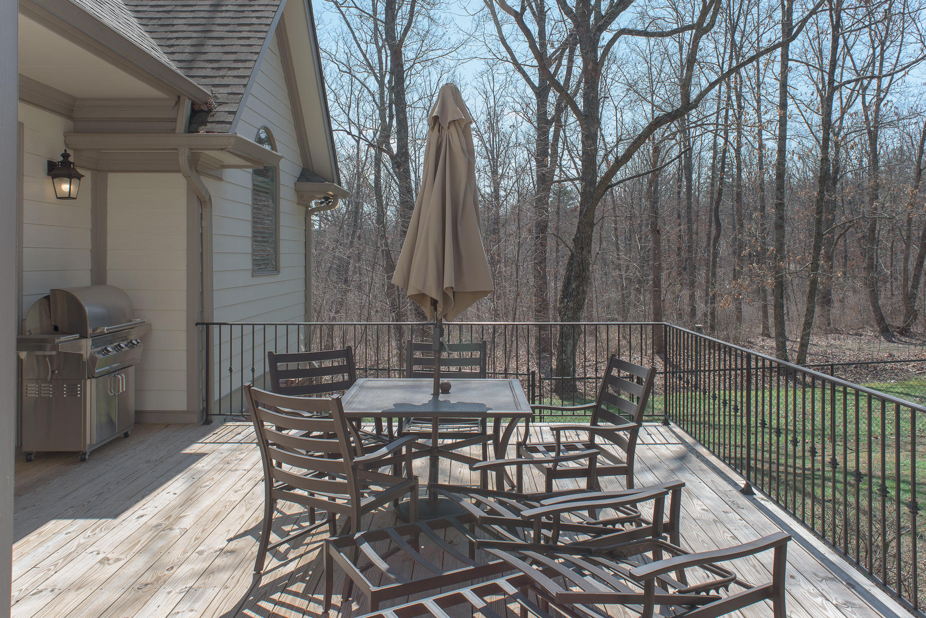 70 Horseshoe Road Signal Mountain, TN 37377 - Photo 39 of 52 Back Deck