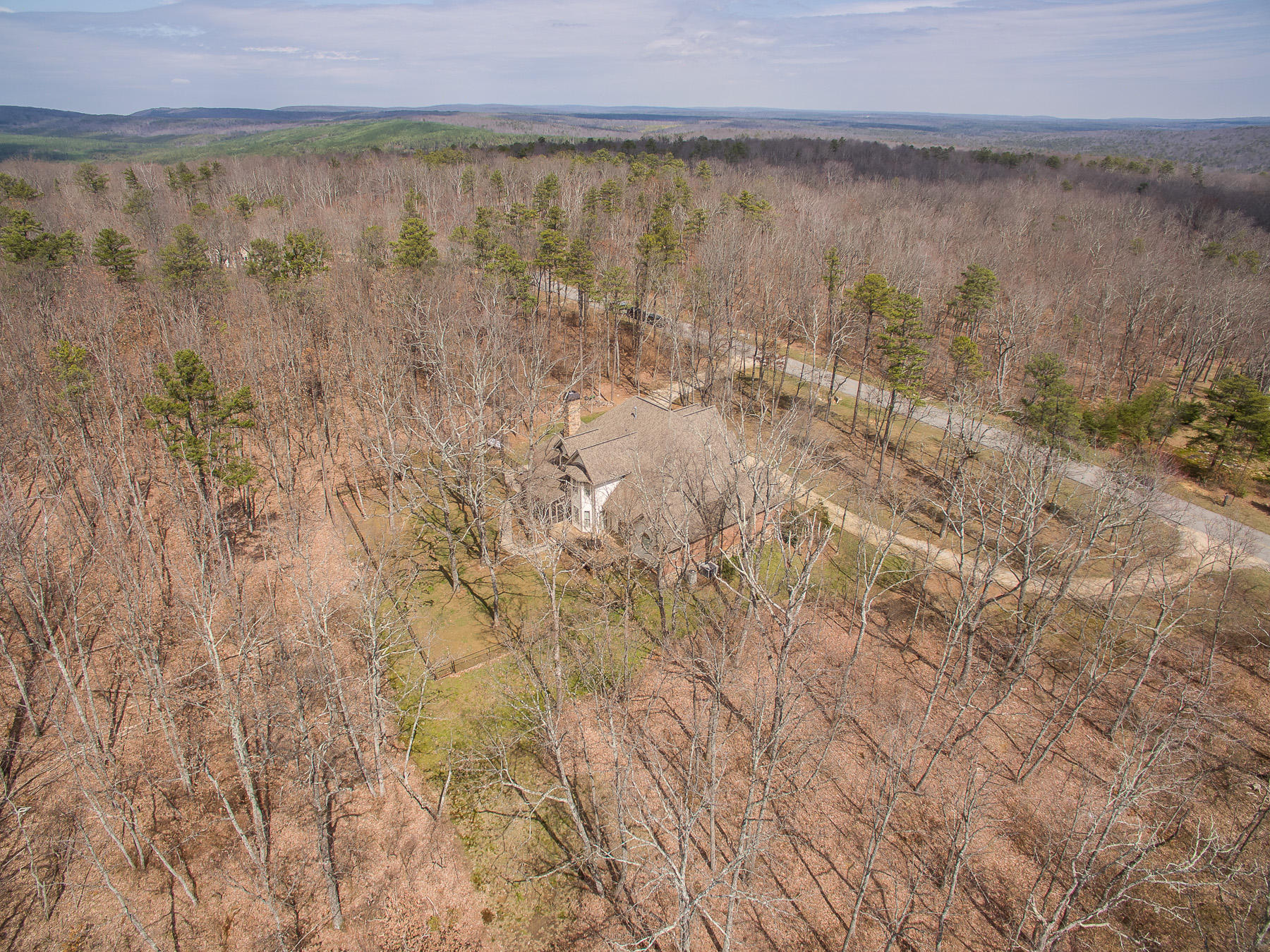70 Horseshoe Road Signal Mountain, TN 37377 - Photo 50 of 52 Aerial View