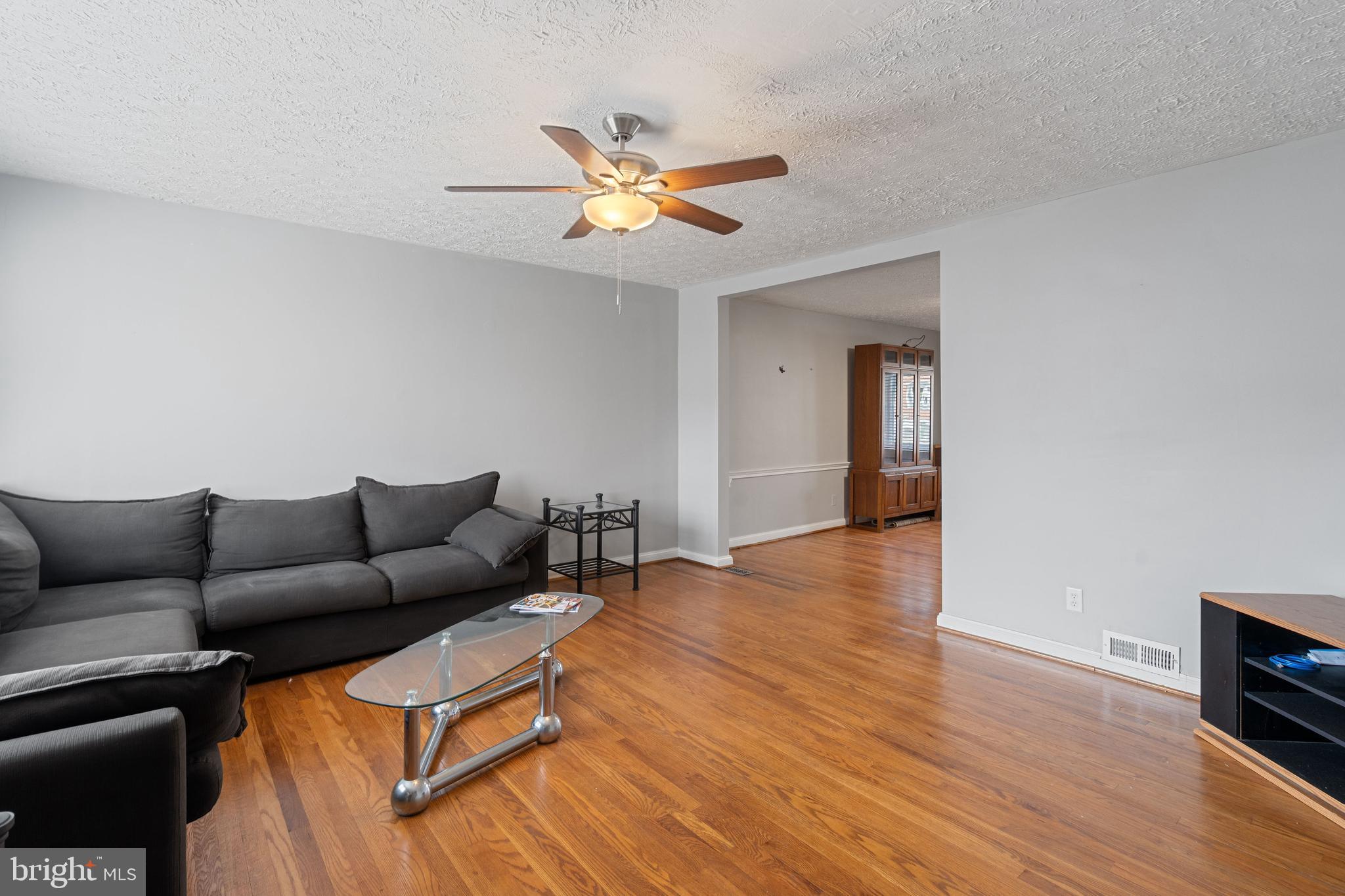 2010 Burnwood Road Baltimore, MD 21239 - Photo 7 of 19 Gallery Image 7