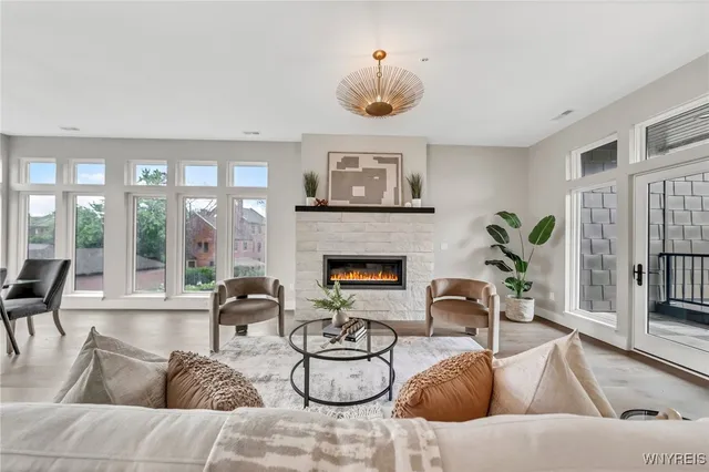 $7,000 | 272 Lakefront Boulevard, Buffalo, NY 14202