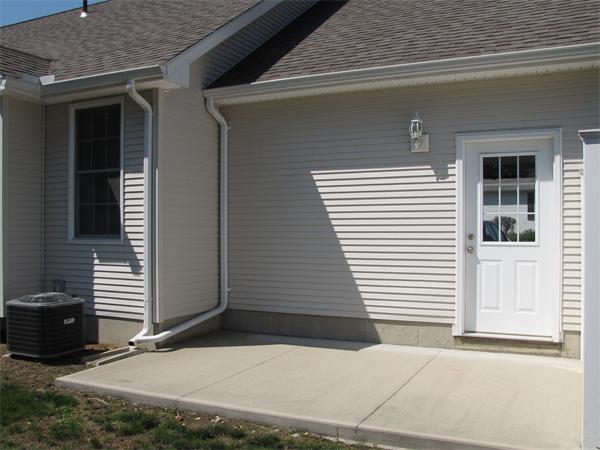 204 Russell Road, Unit B Westfield, MA 01085 - Photo 14 of 15 Gallery Image 14