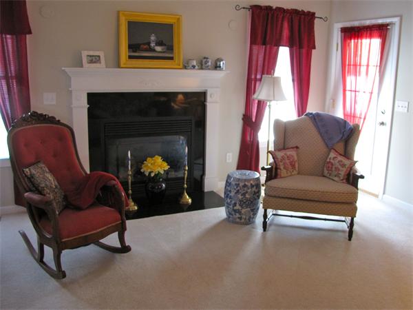 204 Russell Road, Unit B Westfield, MA 01085 - Photo 3 of 15 Gallery Image 3