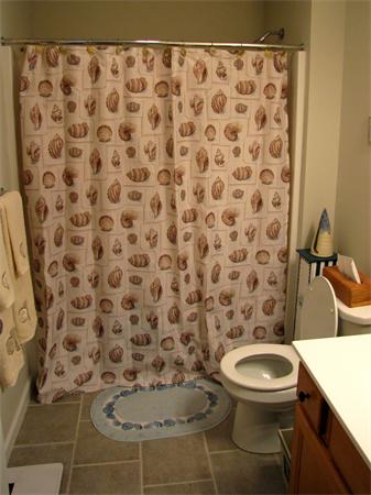 204 Russell Road, Unit B Westfield, MA 01085 - Photo 8 of 15 Gallery Image 8