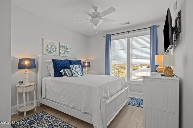 $709,000 | 205 Islander Drive, Unit B2, Emerald Isle, NC 28594