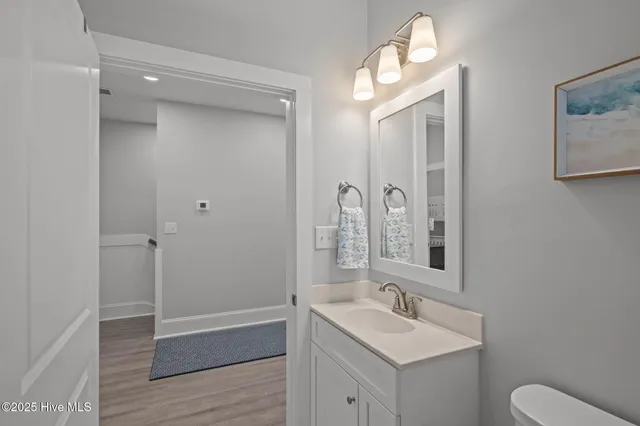 $709,000 | 205 Islander Drive, Unit B2, Emerald Isle, NC 28594