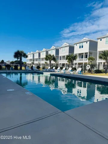 $709,000 | 205 Islander Drive, Unit B2, Emerald Isle, NC 28594