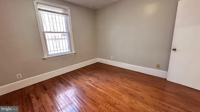 $2,000 | 908 Shepherd Street Northwest, Unit 2, Washington, DC 20011