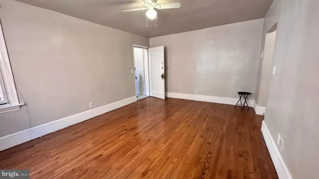 $2,000 | 908 Shepherd Street Northwest, Unit 2, Washington, DC 20011