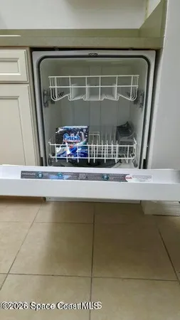 $99,900 | 3118 Sir Hamilton Circle, Unit 4, Titusville, FL 32780