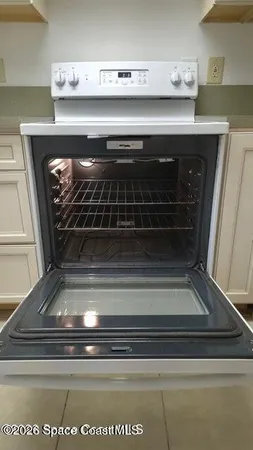 $99,900 | 3118 Sir Hamilton Circle, Unit 4, Titusville, FL 32780