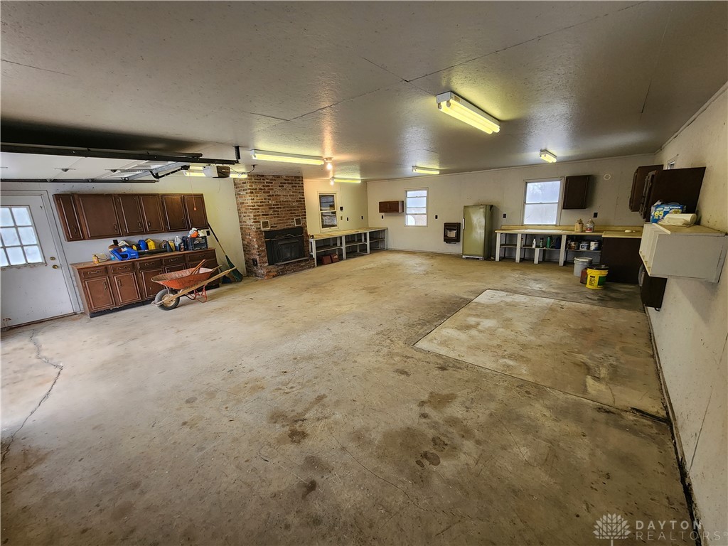 3003 Kuther Road Sidney, OH 45365 - Photo 26 of 32 Workshop interior