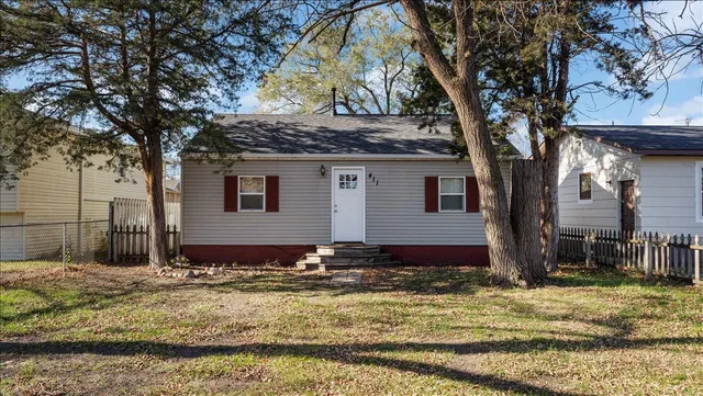 $164,500 | 411 27th Avenue North, St. Cloud, MN 56303