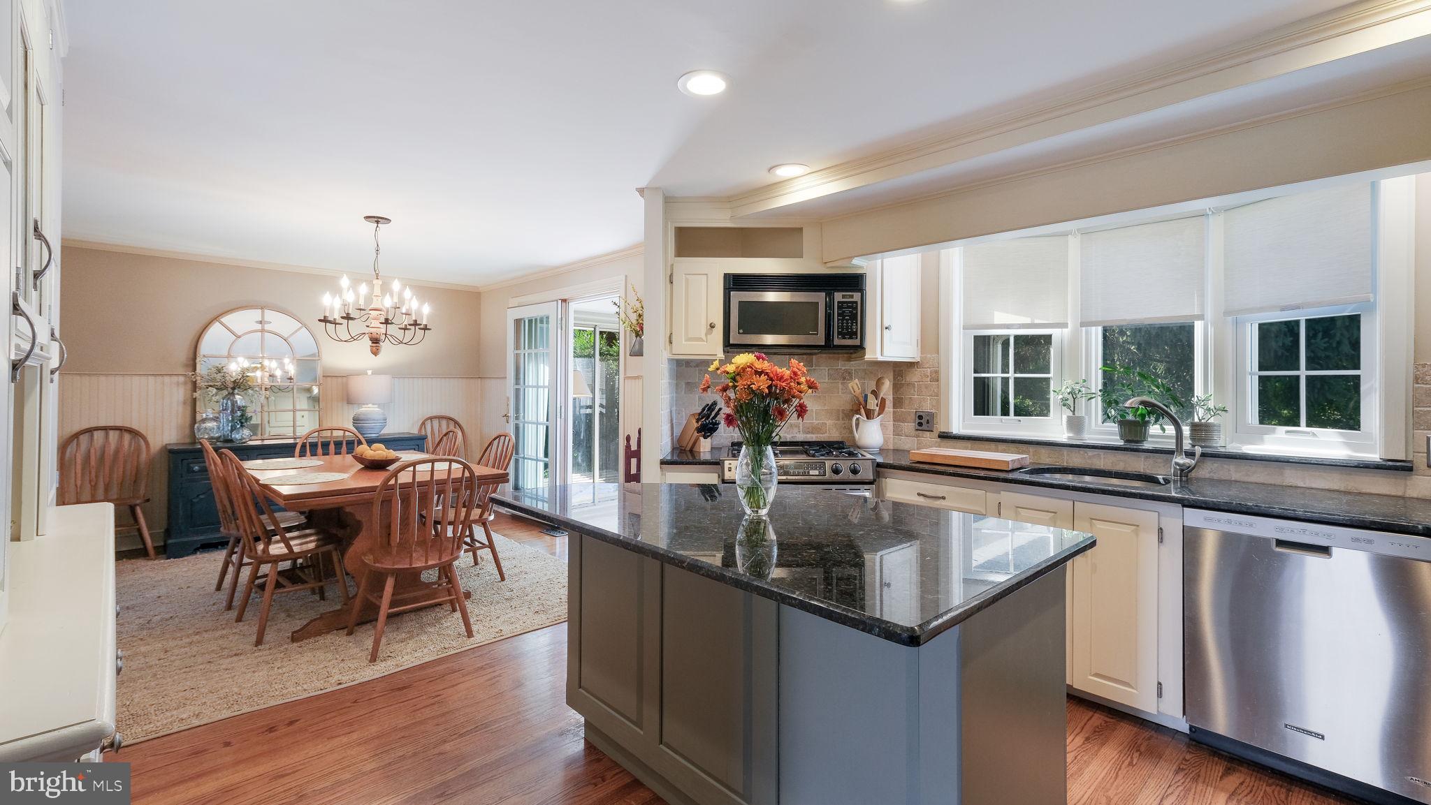 1384 Devon Road Warminster, PA 18974 - Photo 16 of 46