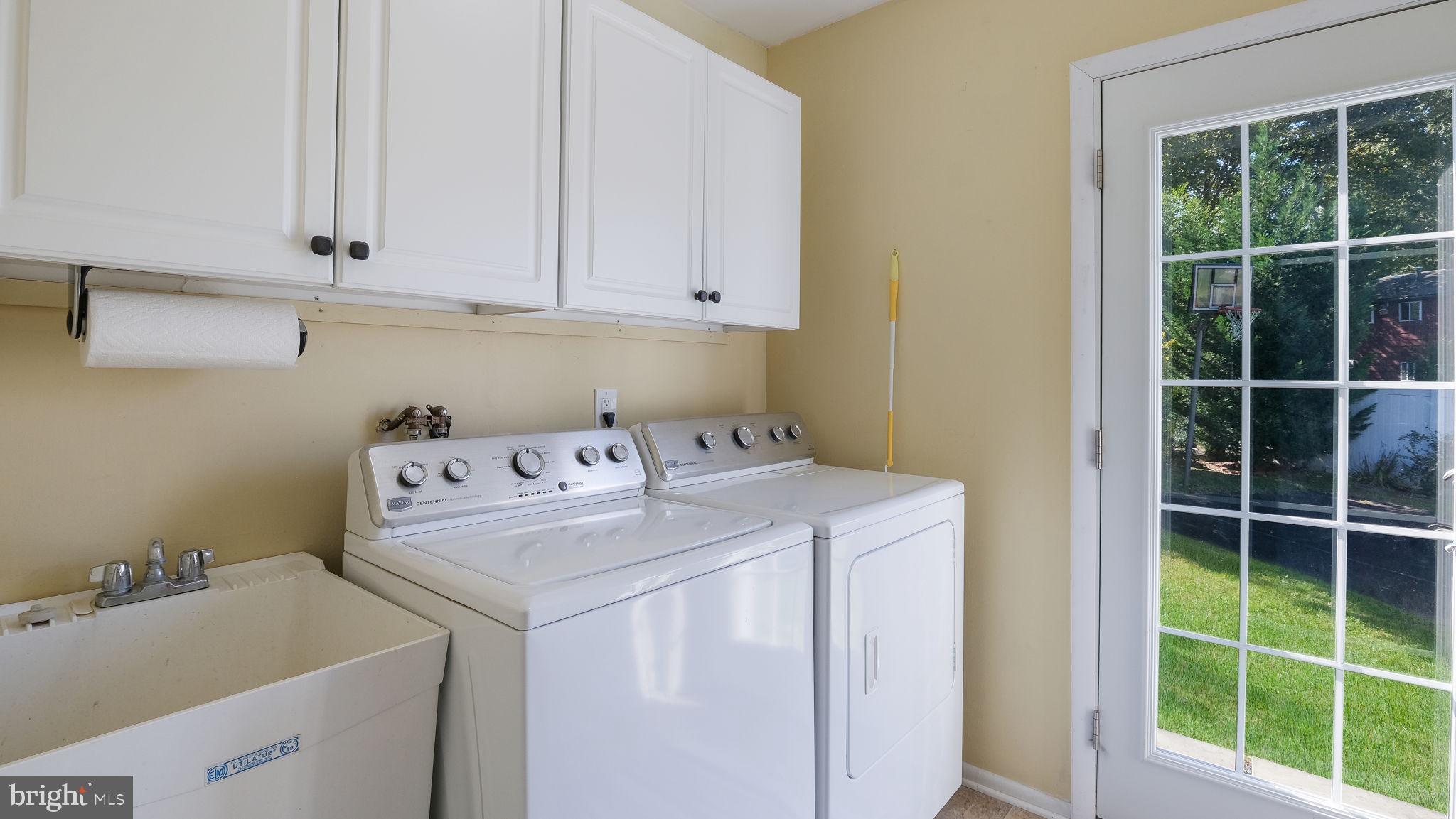 1384 Devon Road Warminster, PA 18974 - Photo 25 of 46