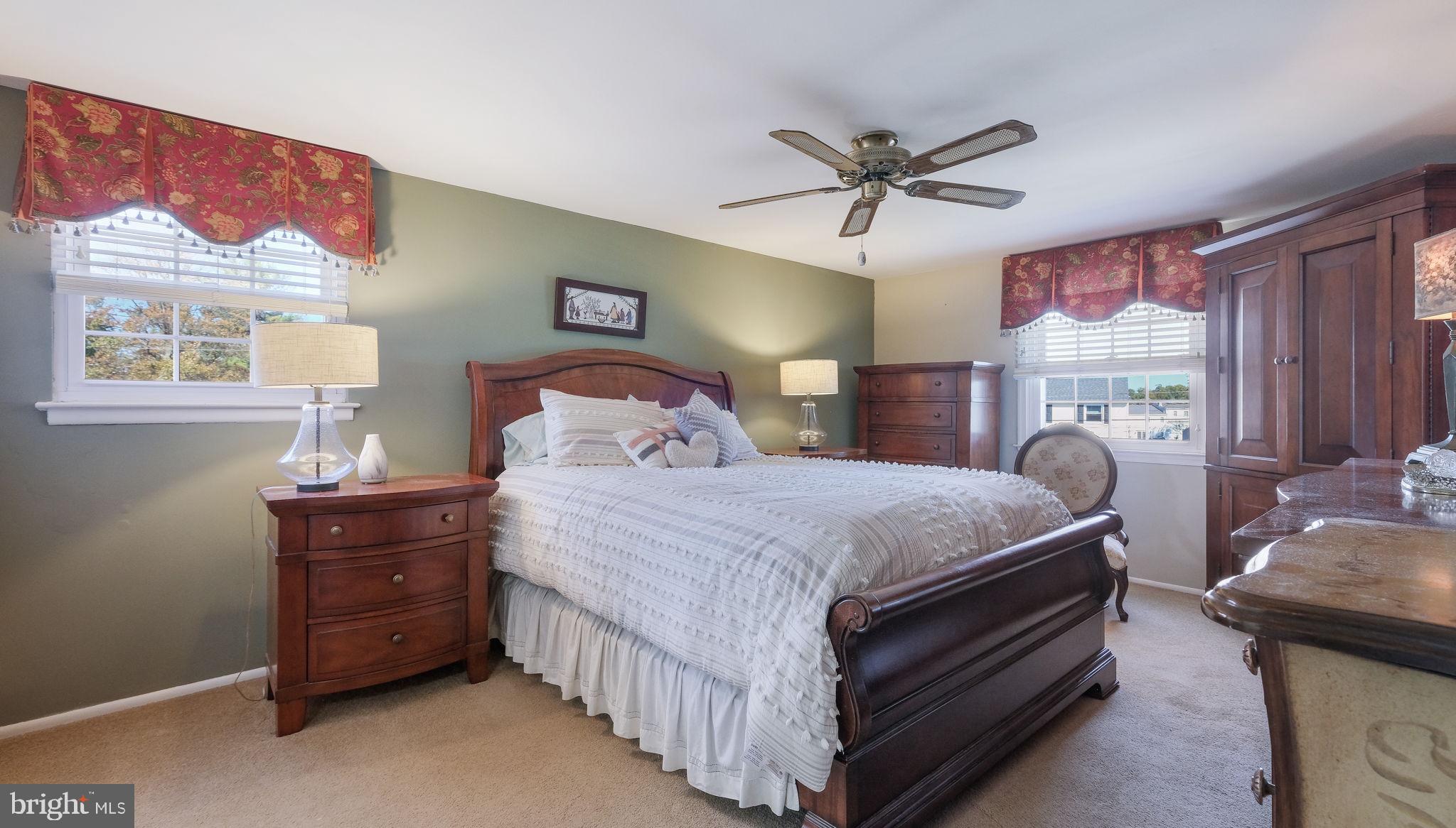 1384 Devon Road Warminster, PA 18974 - Photo 26 of 46